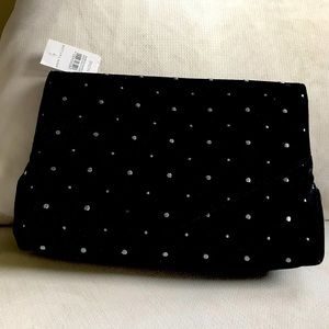 BRAND NEW ANN TAYLOR VELVET SHIMMER DOT CLUTCH! 🛍